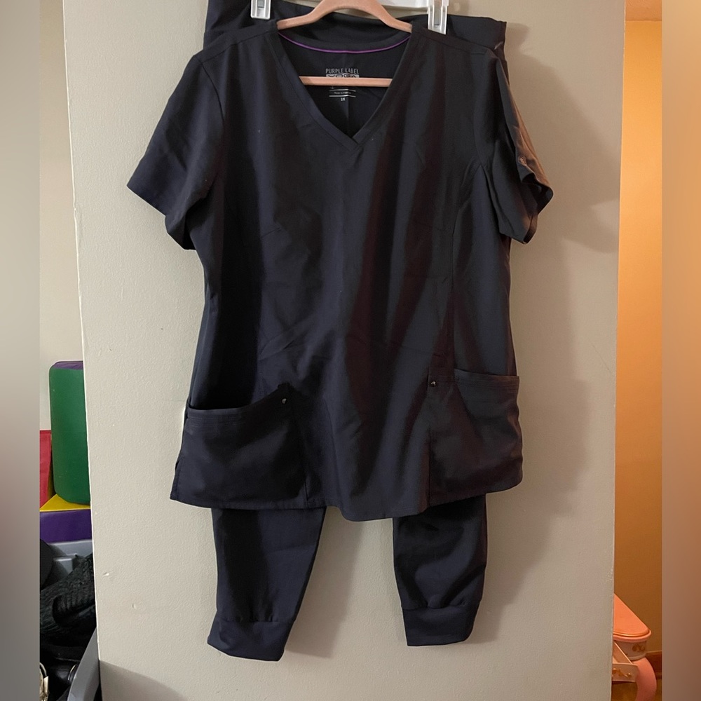 Healing hands. Purple label. Active. Scrubs set. XL gray